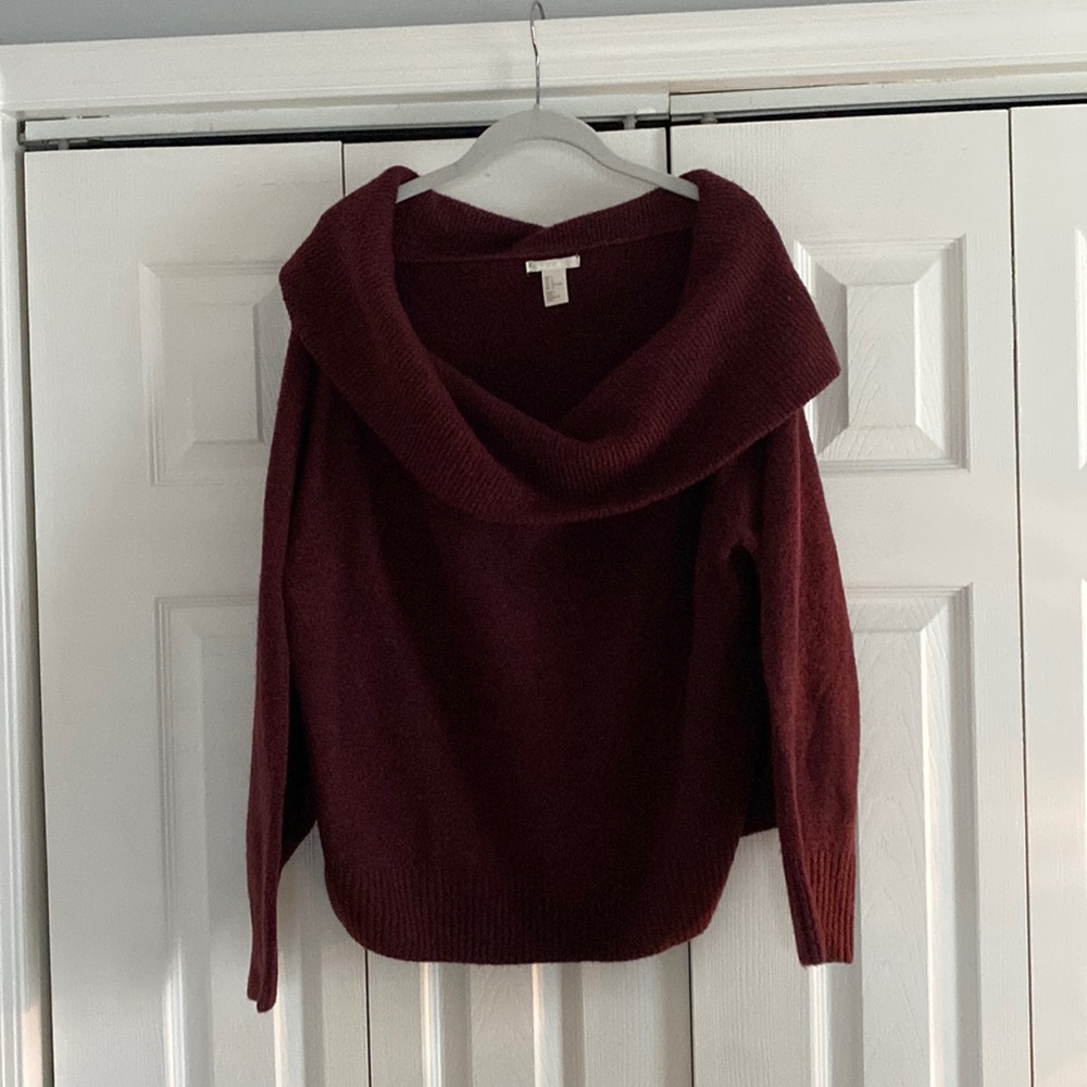 Off the shoulder sweater!